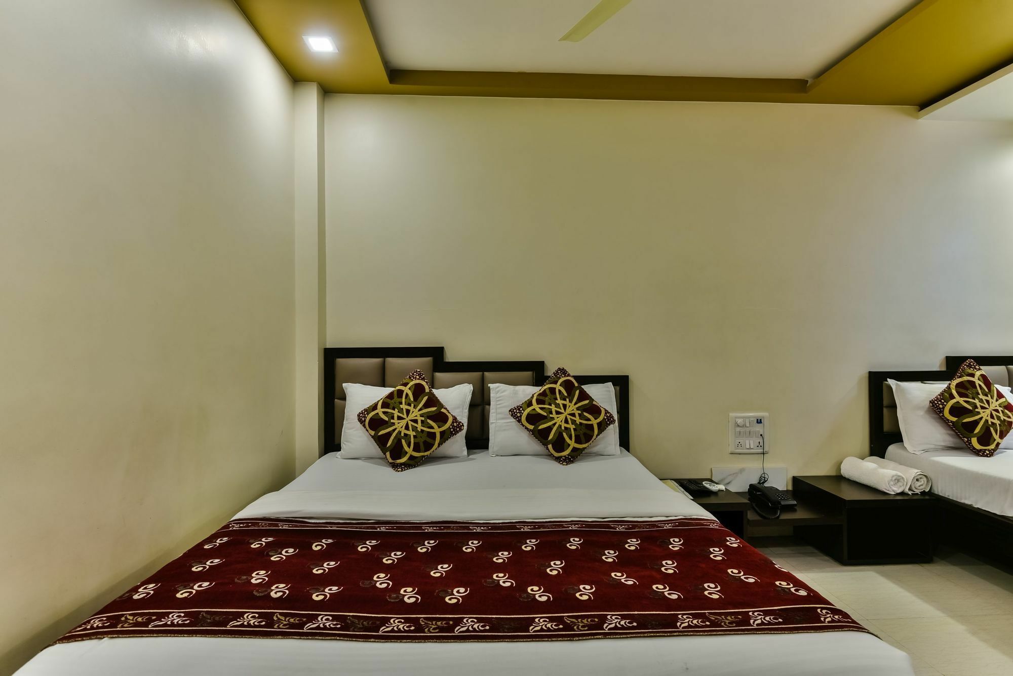 Hotel Guestinn Residency Βομβάη Εξωτερικό φωτογραφία